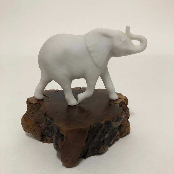 John Perry White Elephant On Natural Burl Wood Sculpture Figure Figurine Vintage - Picture 8 of 12